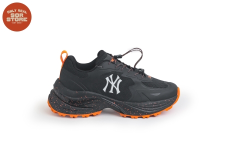 MLB Chunky Curve Runner GTX New York Yankees Black Orange (W) - 3ARNC035N-50BKS