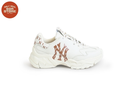 MLB Korea BigBall Chunky Monogram New York Yankees Brown (W) - 3ASHBMN3N-50IVS